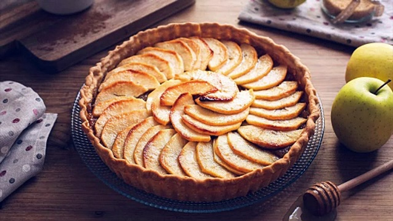 Tarta de manzana clásica, con masa quebrada - Cocina Fácil