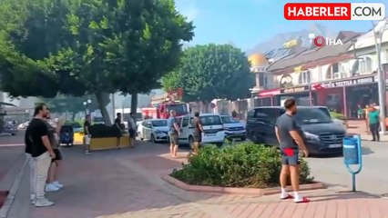 Antalya'da Yangın Paniği: İşyerinden Palmiyelere Sıçrayan Alevler Kontrol Altına Alındı