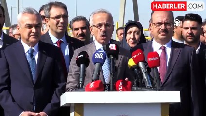 Bakan Uraloğlu'ndan tarihi açılış: Aydın-Denizli Otoyolu ile 2 saat süren yolculuk süresi 55 dakikaya indi