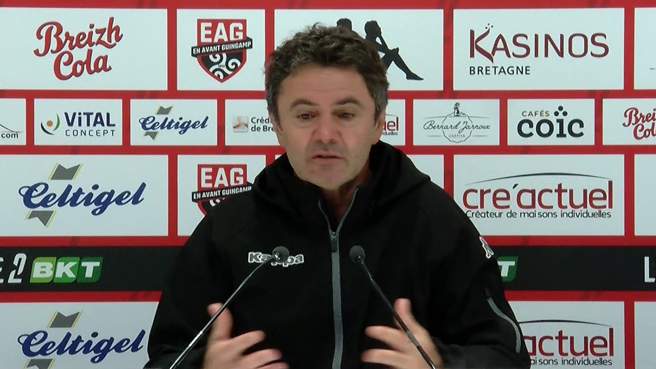 EAG - Pau FC : le point presse de Sylvain Ripoll