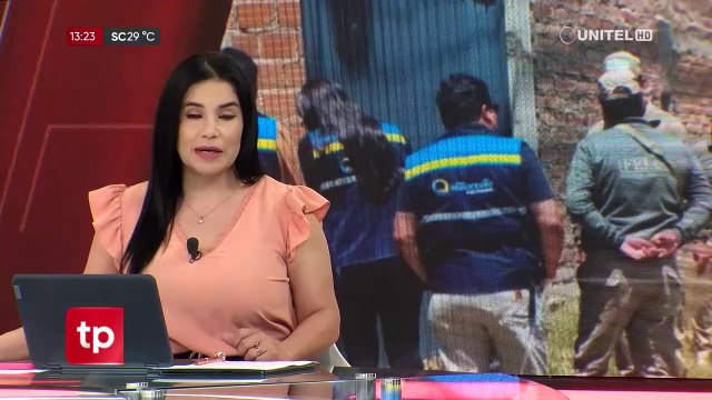 Rescatan a tres estudiantes que estaban dentro de la casa de un profesor investigado por abuso sexual y corrupción de menores