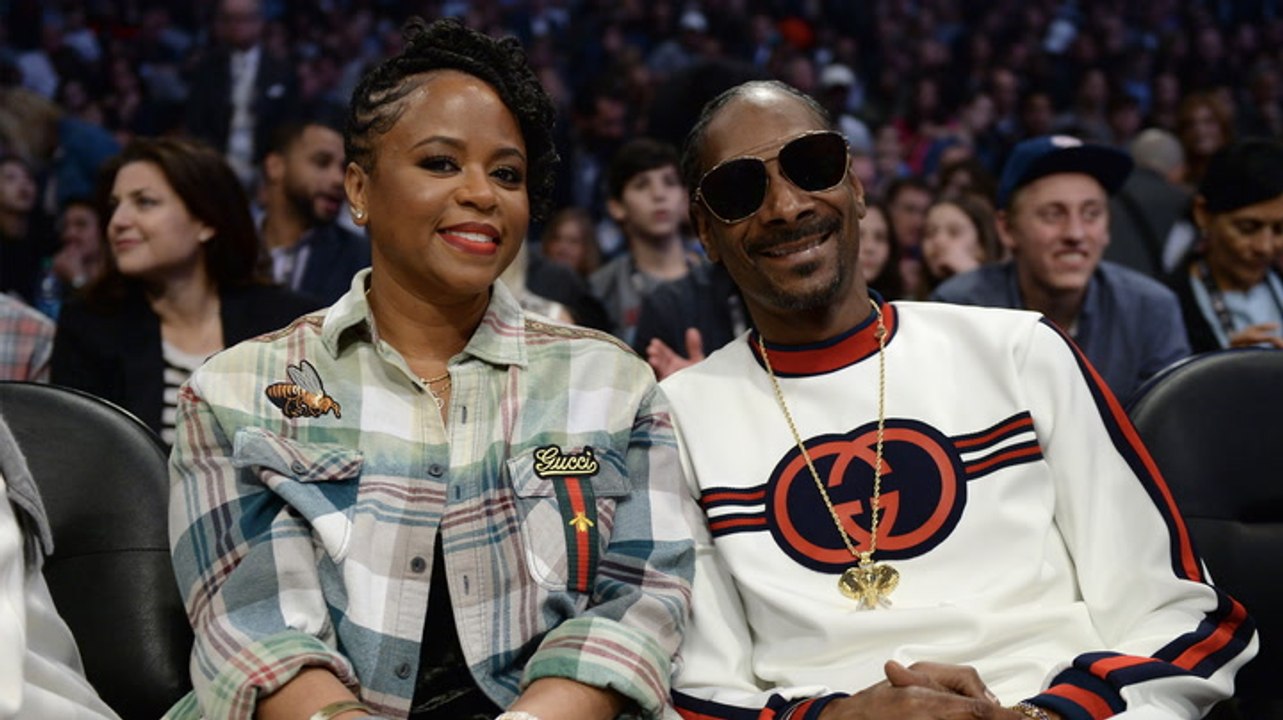 Who Is Snoop Dogg's Wife? 3 Things to Know About Shante Broadus