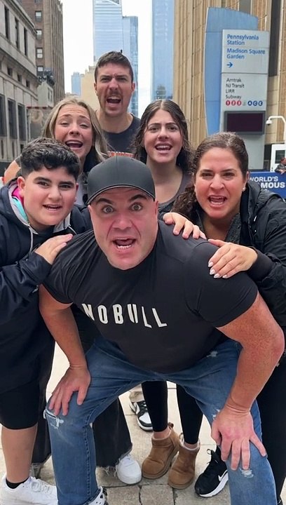 Still Bringin’ It‼️ #dance #song #challenge #father #son #mother #daughter #family #fun #bigjustice #boom @Bebida @Bebida Tea