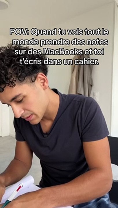 J'ai l'impression que les MacBook sont gratuits tellement j'en vois en cours.