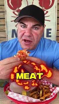 This Lobster Roll‼️ Part 1‼️ #seafood #newjersey #father #son #daughter #family #fun #bigjustice #boom