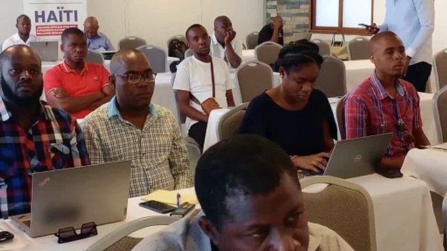Cap-Haïtien.-Pwoteksyon sivil reyalize yon atelye fòmasyon sou jesyon riks ak dezas.