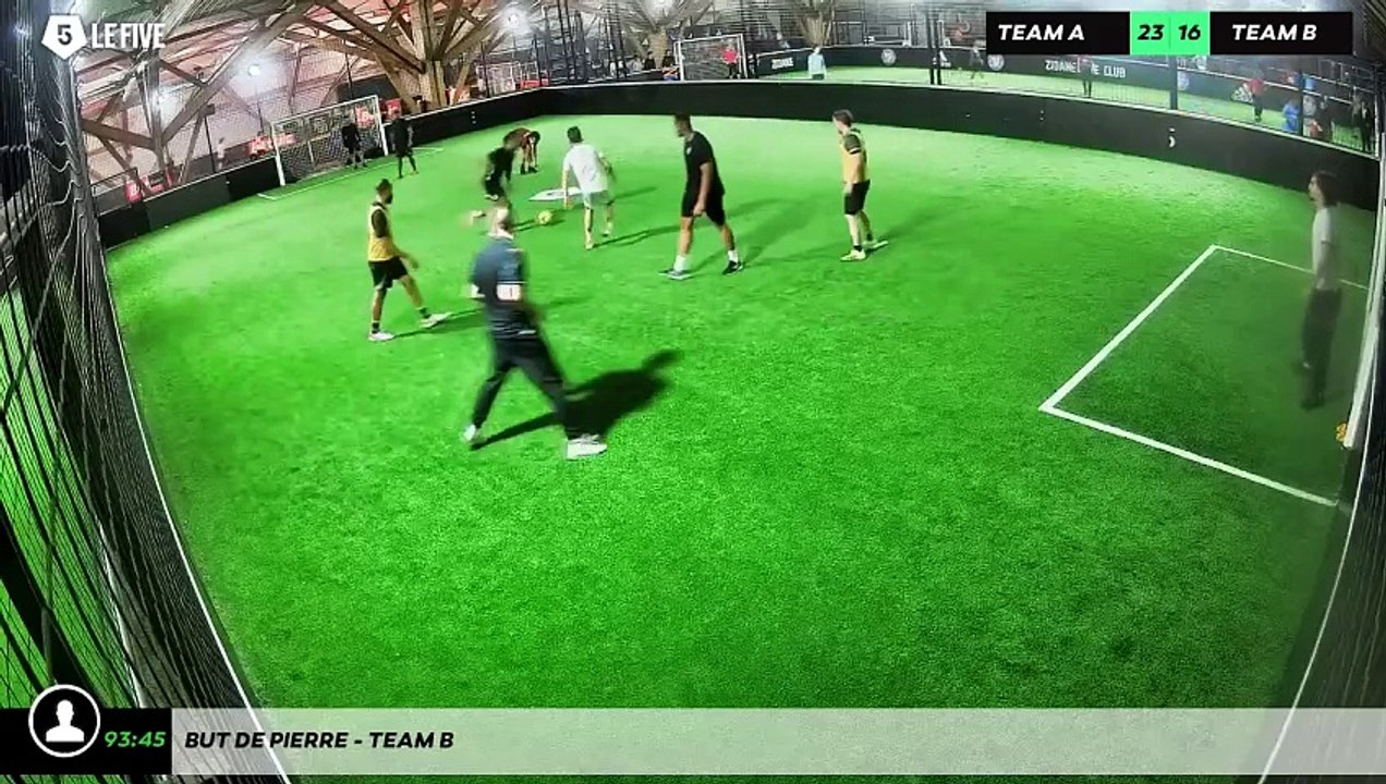 But de Pierre - Team B