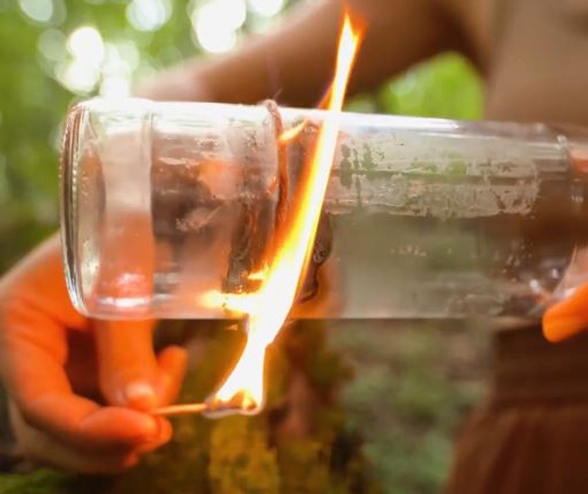 Savvy tips stay hydrated in the wild!