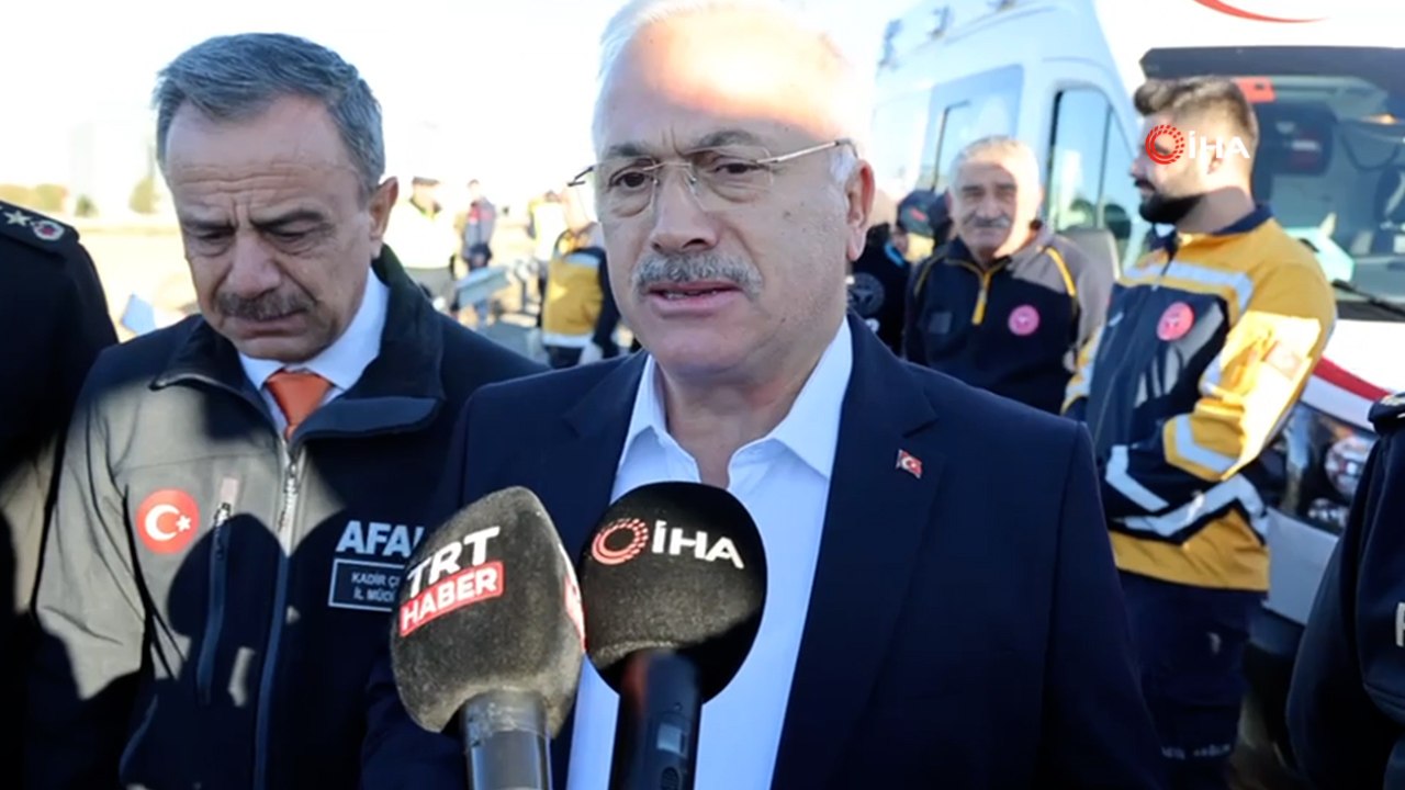 Aksaray Valisi Mehmet Ali Kumbuzoğlu, otobüs kazasıyla ilgili açıklamalarda bulundu