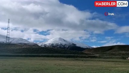 Karlıova'nın Yüksek Kesimleri Karla Kaplandı