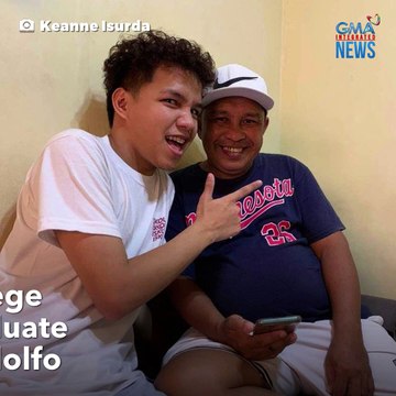 Ama, napaiyak nang ipasuot sa kanya ang toga ng anak | GMA Integrated Newsfeed