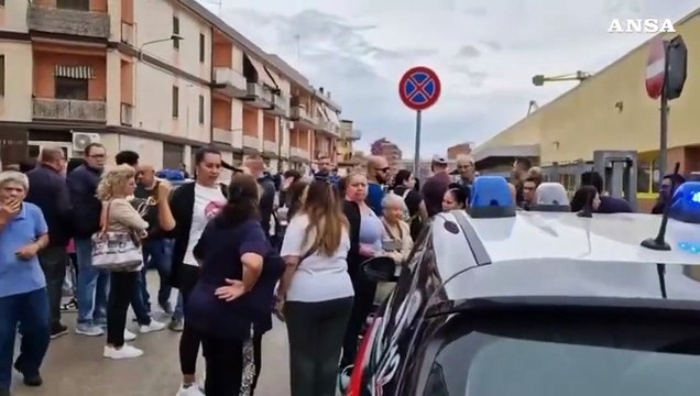 San Severo, uomo spara alla moglie per strada poi si uccide