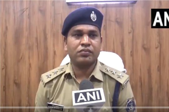 CG Video: रायपुर के एसपी राजेश देवांगन ने भारी मात्रा में सोना जब्त करने पर क्या कहा, देखें वीडियो...
