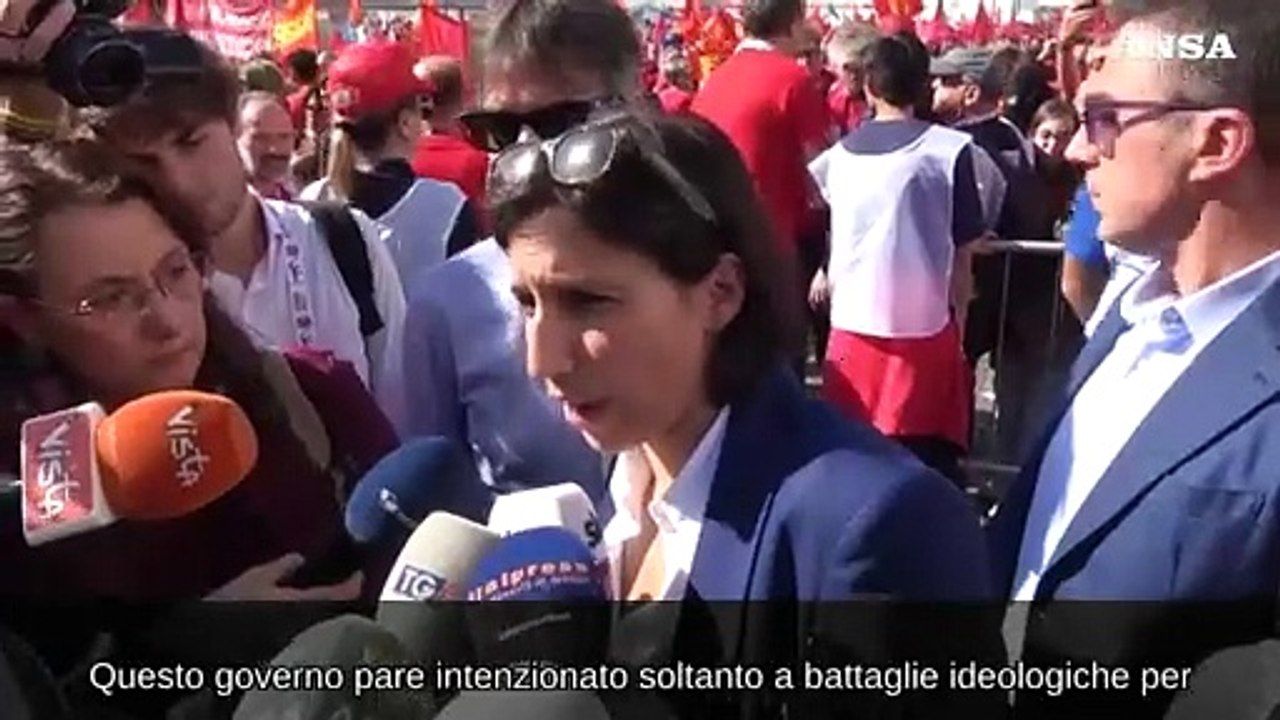 Stellantis, Schlein: "Ha responsabilita' storiche verso il Paese, faccia la sua parte"