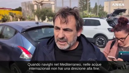 Open Arms, il fondatore della Ong all'uscita dell'ultima udienza