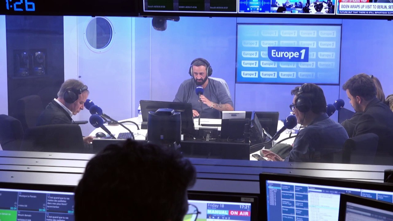Cyril Hanouna - Immigration, pour un auditeur : «La France est ruinée, elle ne peut plus accueillir la misère du monde»