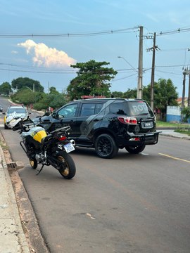 Operação policial em Cruzeiro do Oeste resulta em prisões por homicídio e tortura