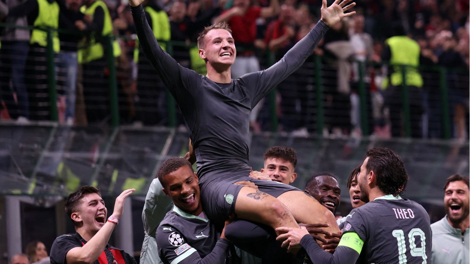 Issues in the AC Milan locker room?