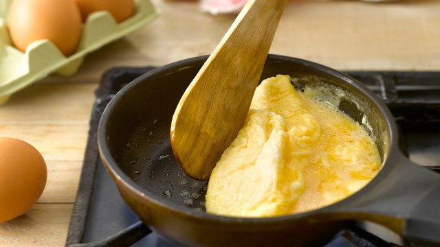 Tortilla francesa para principiantes: la receta básica - Cocina Fácil