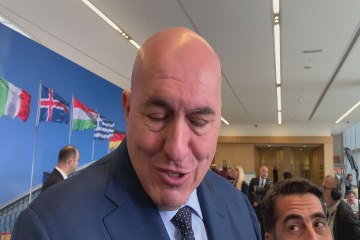 Nato, Crosetto: "Regole Ue ostacolano difesa"