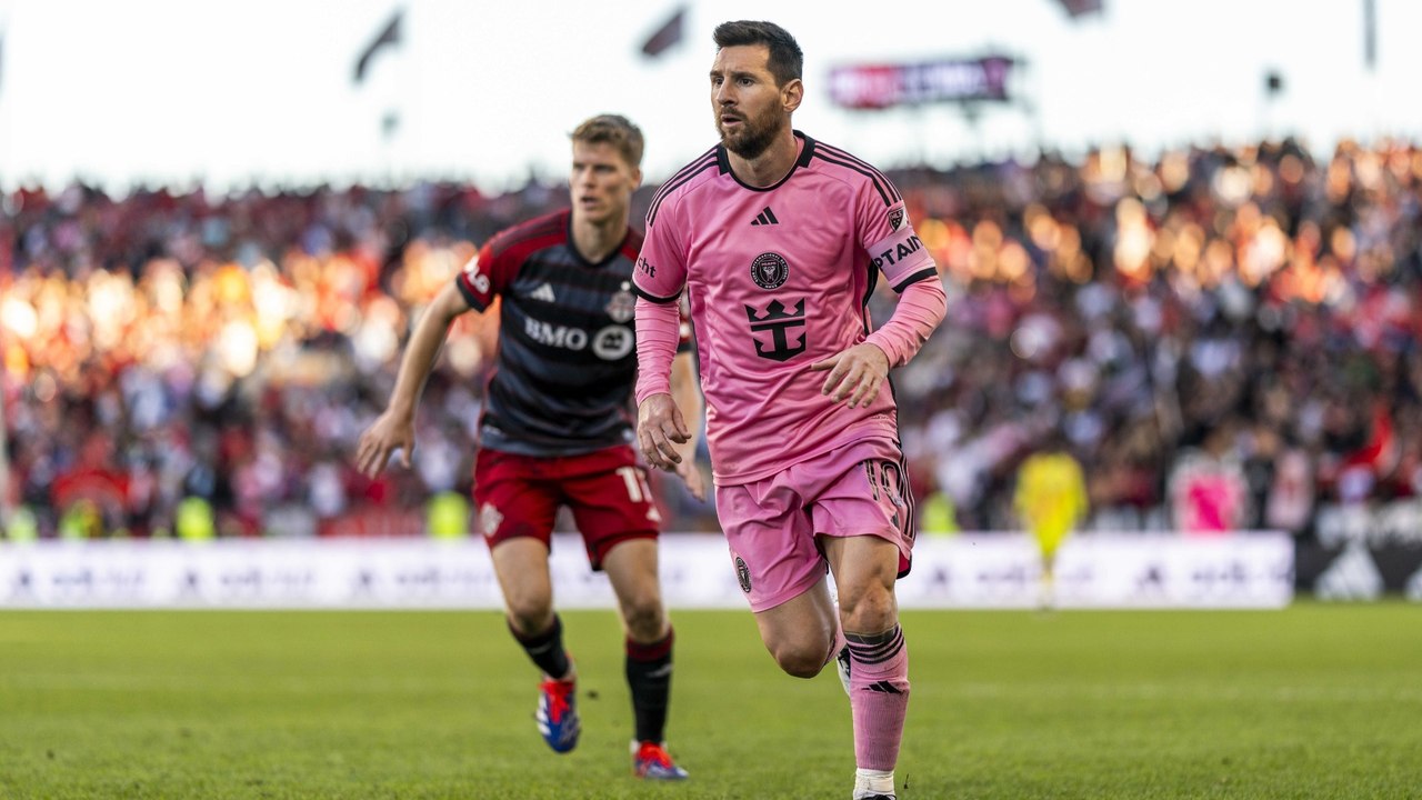 MLS Playoff Spots Heat Up Eastern & Western Conferences video