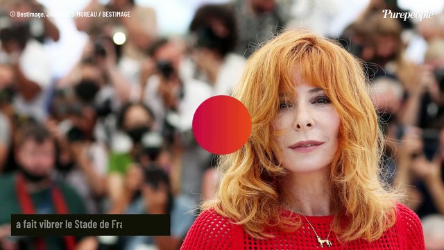 Mylène Farmer inquiétée par l'IA ? La star très renseignée sur ce sujet, objet à fantasmes et craintes