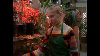 Le temes a la oscuridad - El relato del reanimador . Latino - HD 1080P