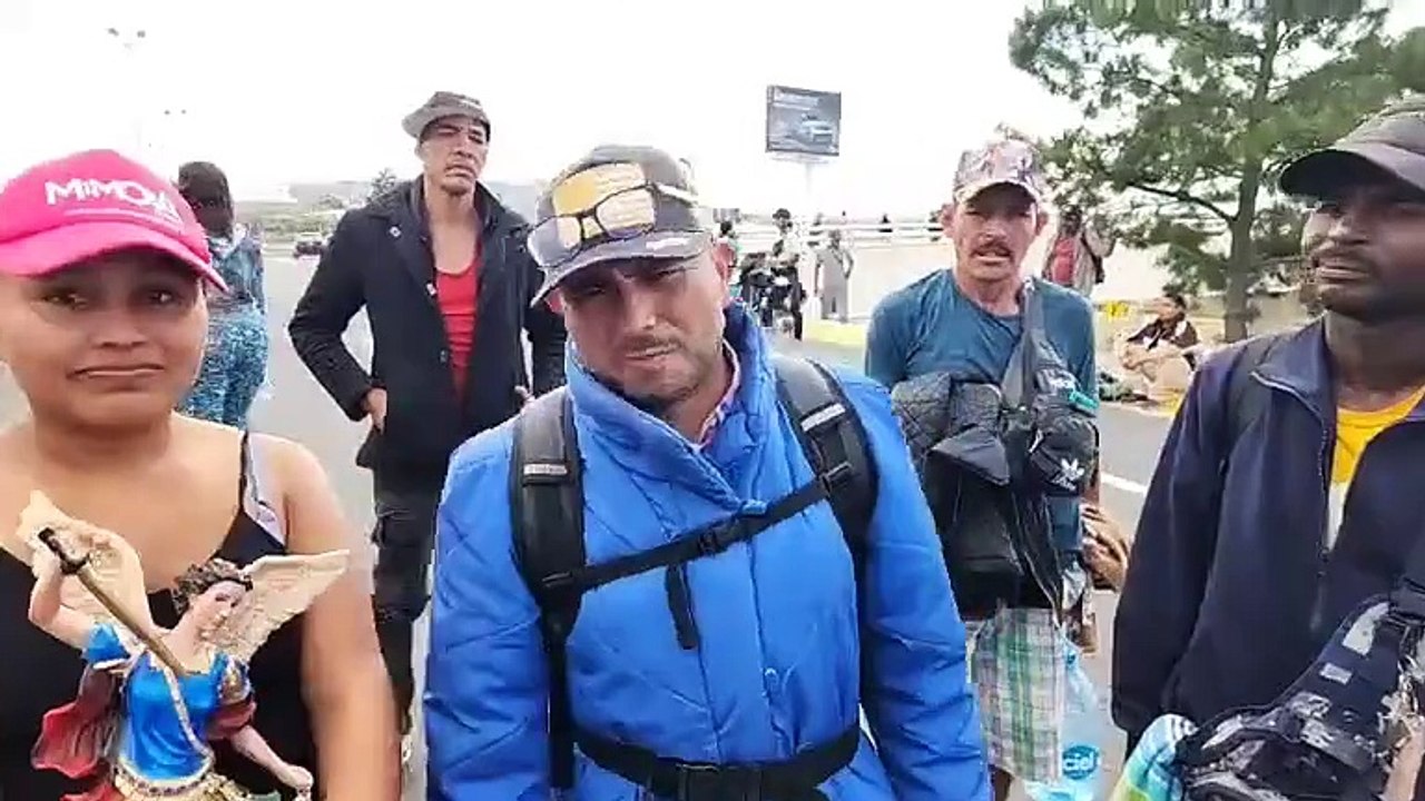 Migrantes se dirigen a la CDHEZ para hacer públicas las denuncias por abusos en los albergues