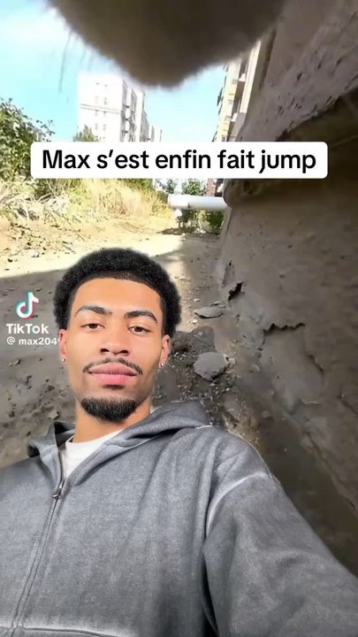 Max s’est enfin fait jump 