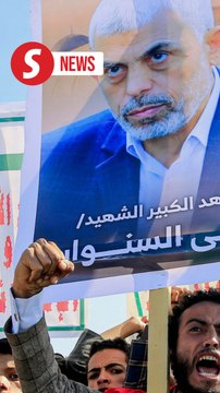 Muslims hold prayers and rallies for slain Hamas leader Sinwar