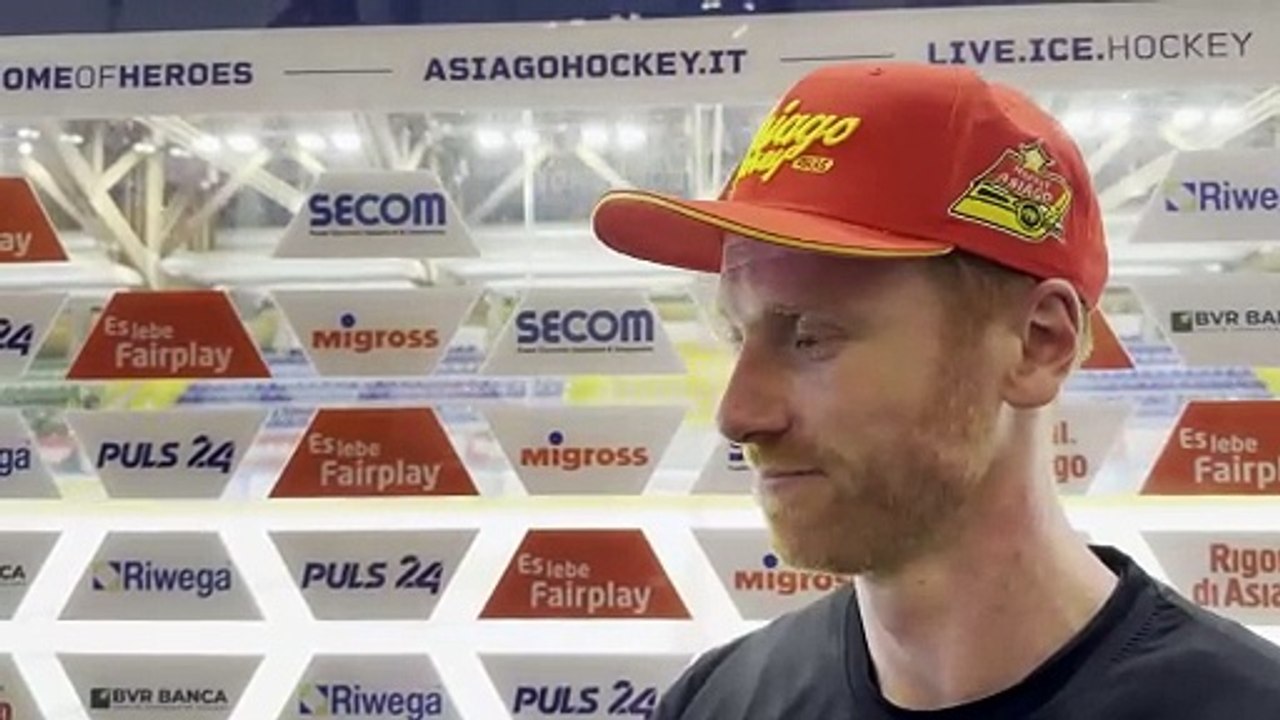 Evan Cowley (ASI) nach dem Sieg gegen Salzburg