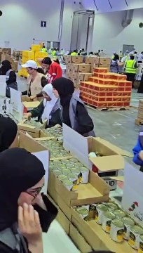 Hundreds of UAE residents volunteer to pack aid for Lebanon as Sharjah drive begins