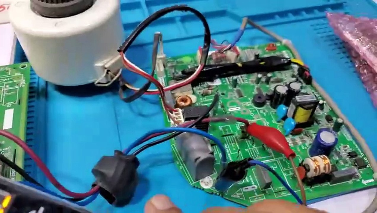 #239 How To Gree DC inverter AC U1 error code