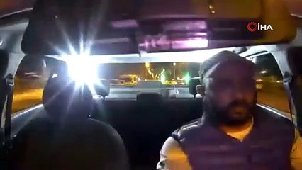 Taksiyi çalıp, İzmir sokaklarını birbirine kattı