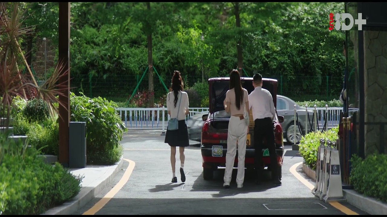 ก่อนหนอนไหมกลายเป็นผีเสื้อ  EP-19