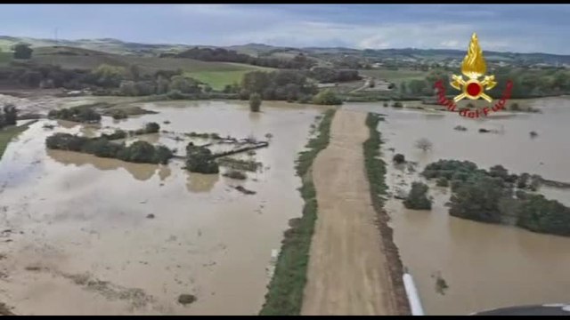 Maltempo al centro-nord. Allerta rossa in Emilia Romagna