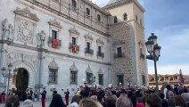 Relevo de guardia en el Alcázar