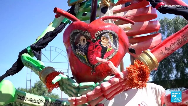 México: catrinas gigantes en la localidad de Atlixco para recibir el Día de Muertos
