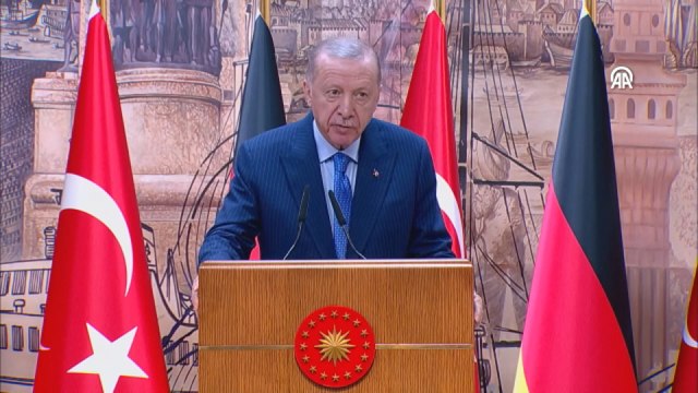 Erdoğan: ''Lübnan'dan da ülkemize gelenler olursa biz onlara da kapımızı açık tuttuk