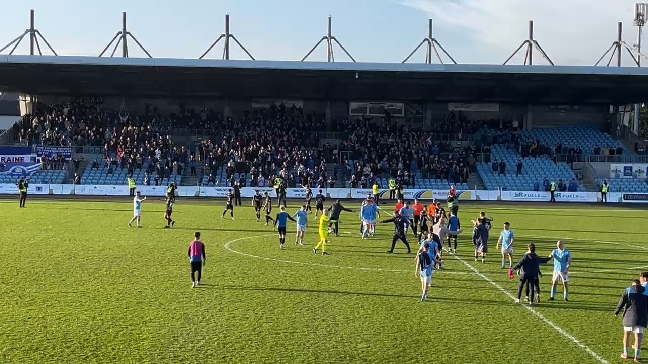 coleraine-fans-celebrate-win-at-the-ballymena-showgrounds-video