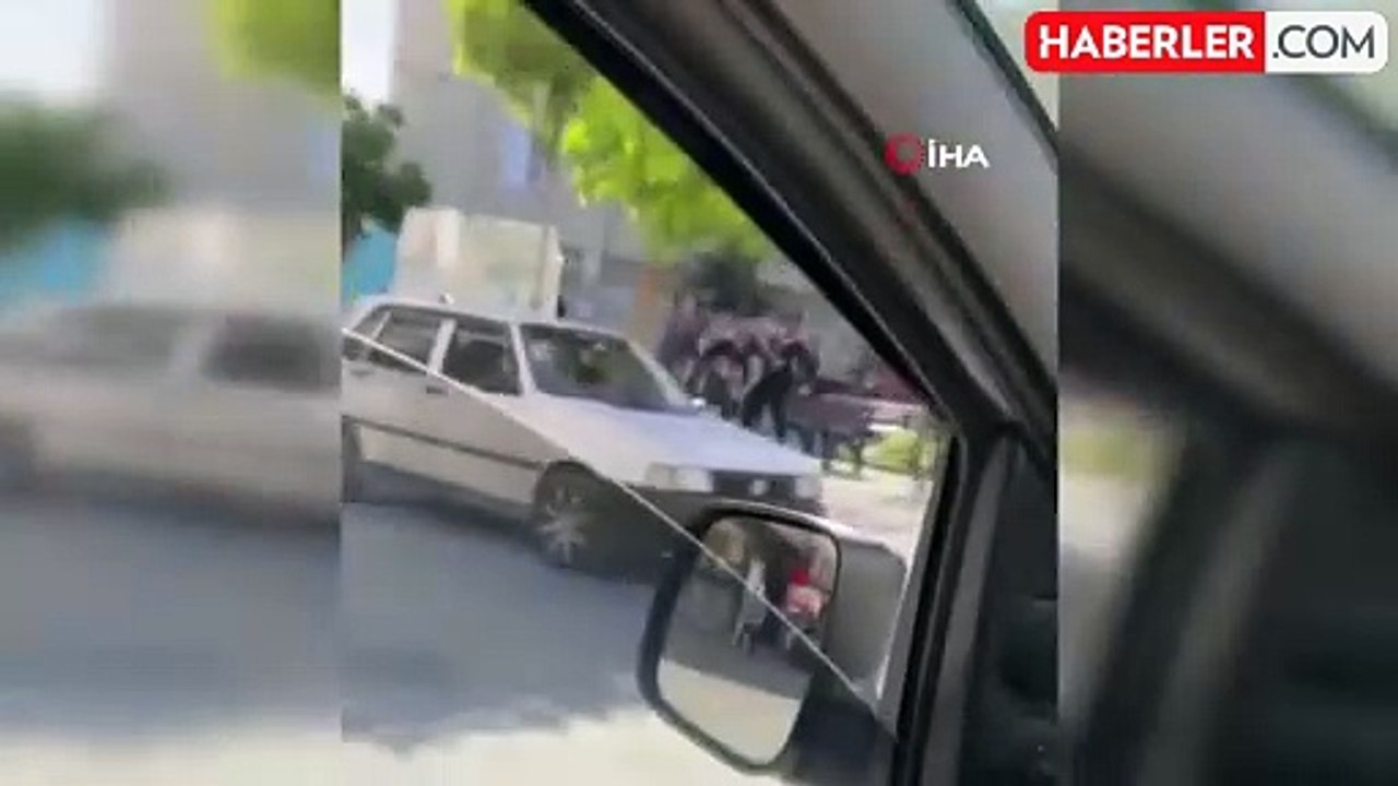 Alacak-verecek Meselesi Yüzünden Çocukların Önünde Kavga