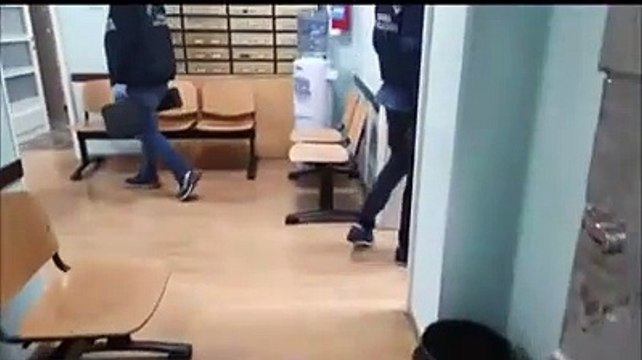 Vandalizzata la sede Cisl di Pescara