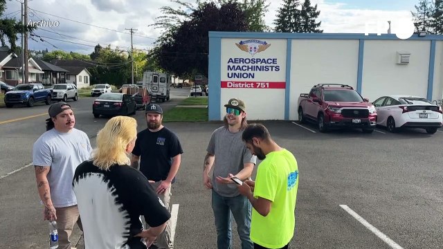 Boeing y trabajadores alcanzan principio de acuerdo para terminar huelga
