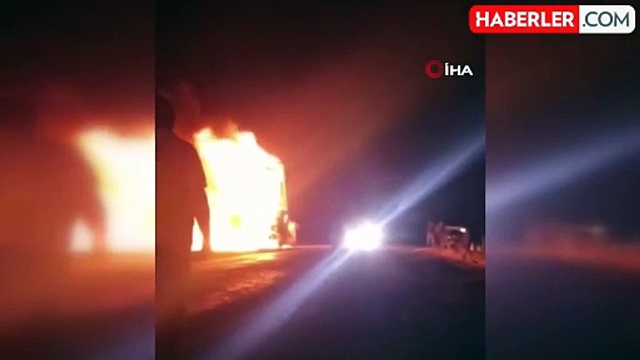 Siverek-Karacadağ Karayolu'nda Tır Yangını