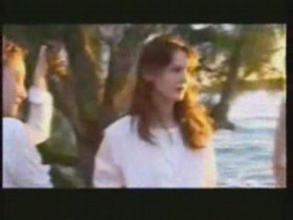 Daisy perfume for women commercial by Marc Jacobs fragrances