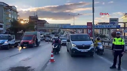 İstanbul'da trafiği kilitleyen kaza