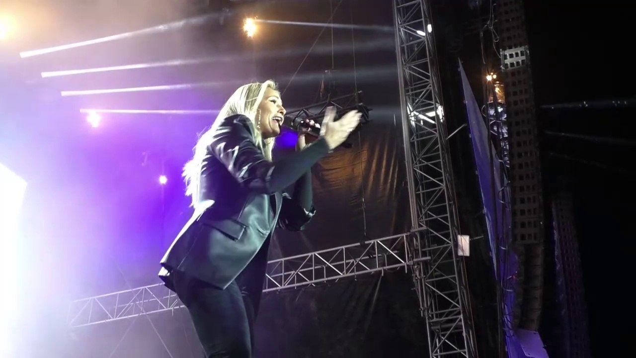 Helene Fischer bei Sound & Snow im Gasteinertal (Warm-Up Melissa Naschenweng).