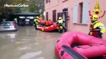 L'alluvione nel Reggiano: i Vigili del fuoco al lavoro