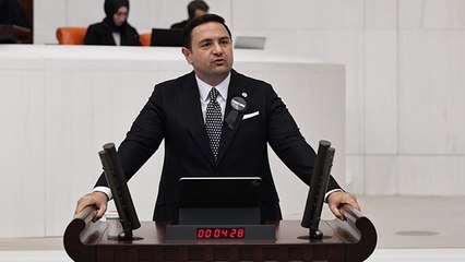 Umut Akdoğan: "Madem sokaktaki bu cinnet halinin önüne geçemeyeceğiz, biz 600 milletvekili burada ne iş yapıyoruz, ne işe  yararız"