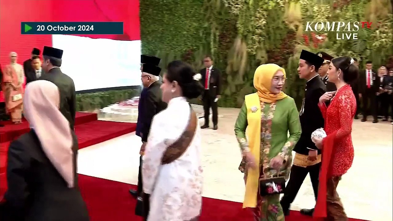 Disambut Hormat Prabowo, Jokowi Tiba Hadiri Pelantikan Presiden dan Wapres Terpilih 2024-2029